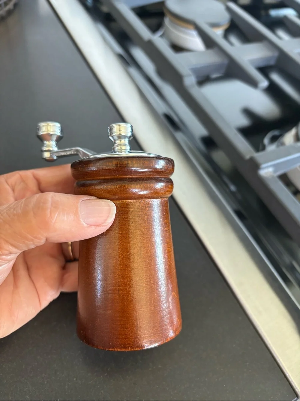 Vintage Wooden Salt And Pepper Mill Set, Bison Walnut Finish, “Olde Thompson”